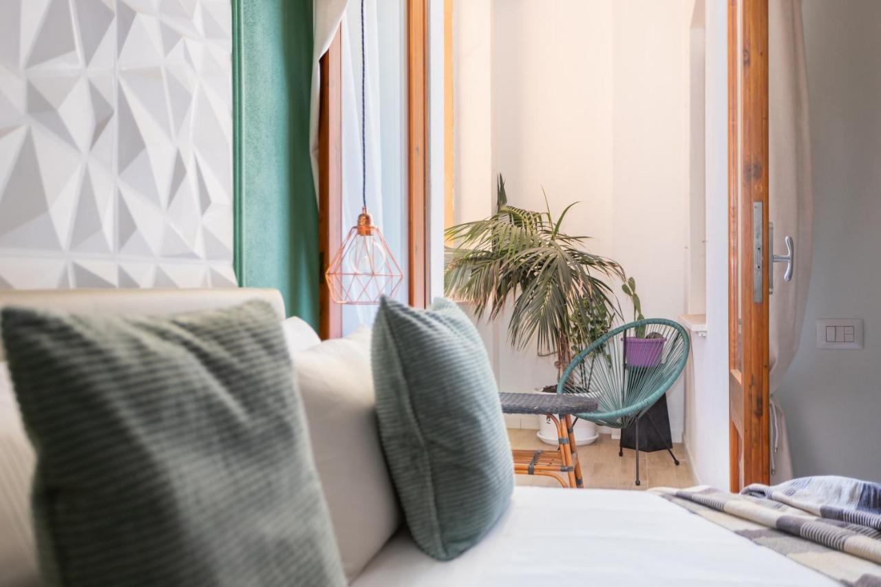 Domus Laetitiae Rooms & Apartments Quartu Sant'Elena Luaran gambar