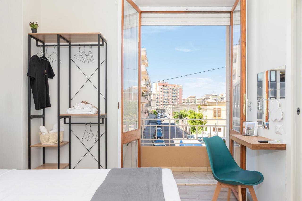 Domus Laetitiae Rooms & Apartments Quartu Sant'Elena Luaran gambar
